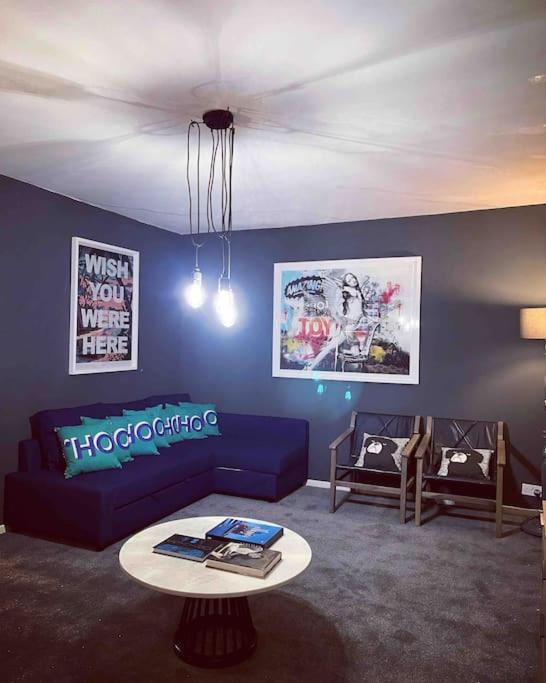 Chester/Handbridge Sleeps 9 + Netflix Hough Green Exterior photo